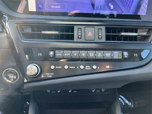 Used 2024 Lexus ES 350 w/ Premium Package image 17