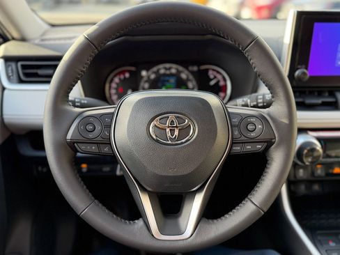 New 2025 Toyota RAV4 XLE w/ Convenience Package image 11