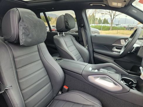 New 2026 Mercedes-Benz GLS 450 4MATIC image 17