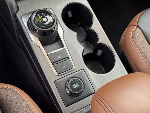 New 2025 Ford Bronco Sport Outer Banks w/ Outer Banks Tech Package+ AWD/4WD image 18