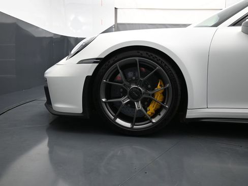 Certified 2024 Porsche 911 GT3 RWD image 6