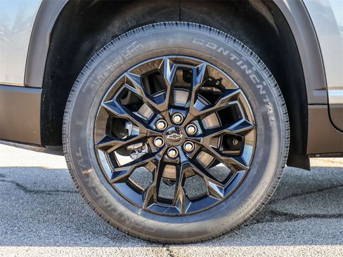 New 2026 Chevrolet Traverse LT w/ Midnight/Sport Edition image 9