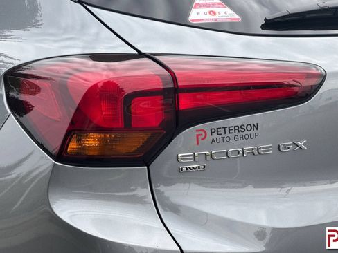 Certified 2024 Buick Encore GX Preferred w/ Advanced Technology Package AWD/4WD image 33
