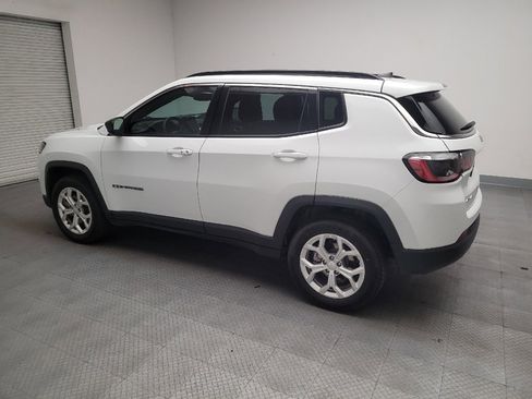 Used 2024 Jeep Compass Latitude image 5