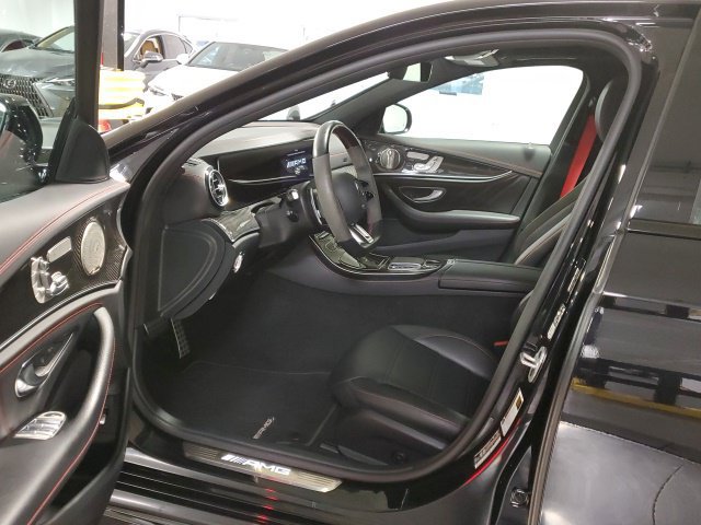 Used 2021 Mercedes-Benz E 53 AMG 4MATIC Sedan image 13