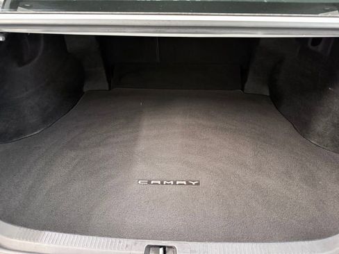 Used 2019 Toyota Camry LE FWD image 29