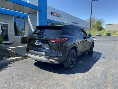 Used 2024 Chevrolet Blazer LT w/ Convenience Package image 7