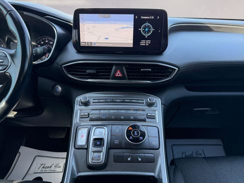 Used 2023 Hyundai Santa Fe SEL image 11