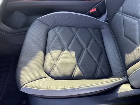 Used 2025 Volkswagen Atlas Peak Edition SE image 10