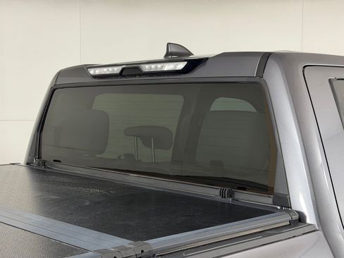 Used 2024 Toyota Tundra SR5 AWD/4WD image 31
