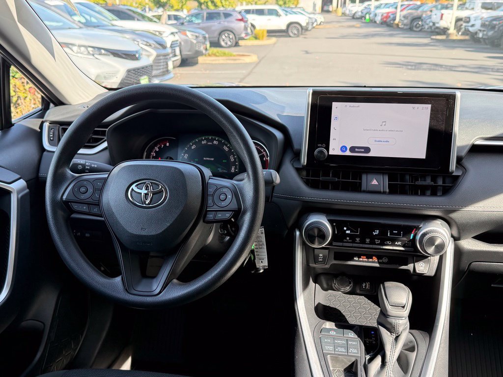 Certified 2024 Toyota RAV4 LE AWD/4WD image 28