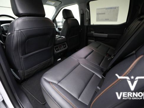 New 2026 Ford F250 Lariat image 9