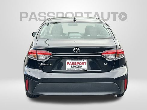 Used 2024 Toyota Corolla LE FWD image 3