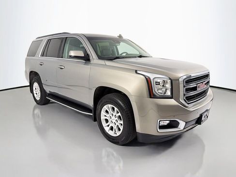 Used 2019 GMC Yukon SLT w/ HD Trailering Package image 1