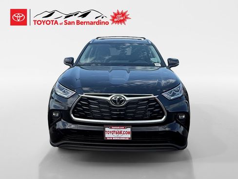 New 2026 Toyota Highlander Limited AWD/4WD image 8