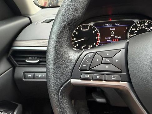 Used 2023 Nissan Altima 2.5 SV FWD image 20