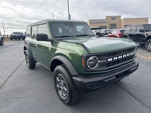 New 2025 Ford Bronco Big Bend image 4