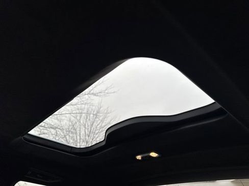 Certified 2024 BMW X7 xDrive40i image 10