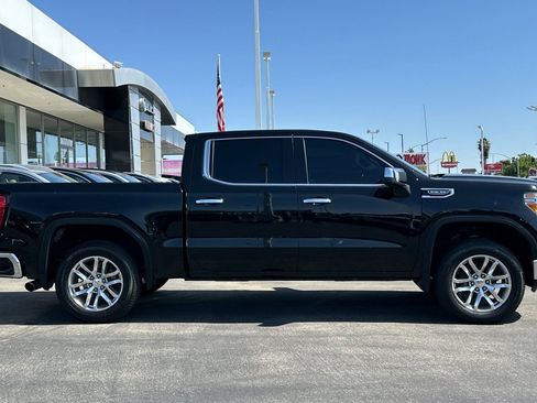 Used 2019 GMC Sierra 1500 SLT w/ SLT Premium Package image 3