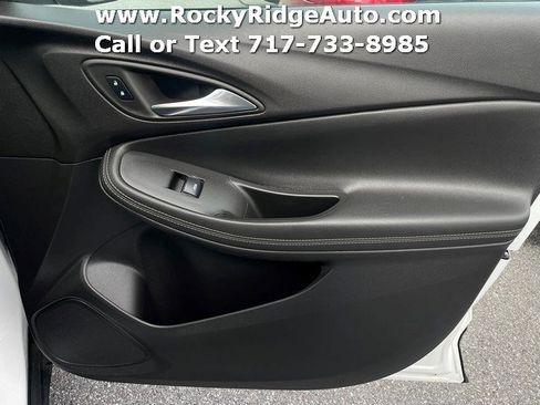 Used 2025 Buick Encore GX Preferred w/ Comfort Package image 36