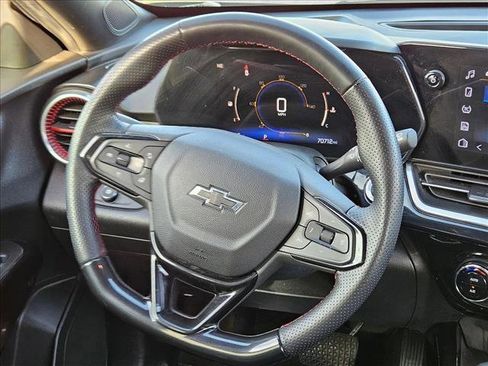 Certified 2024 Chevrolet Trax RS w/ Driver Confidence Package image 11