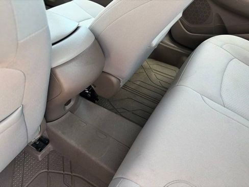 Used 2022 Chevrolet Malibu LS w/ Driver Confidence Package FWD image 32