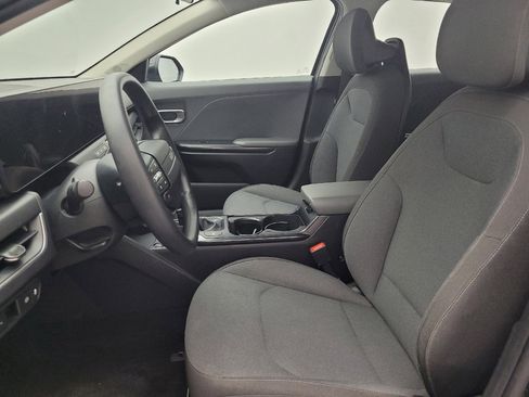 Used 2025 Kia K4 FWD image 17