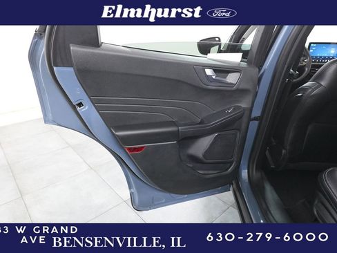 Used 2023 Ford Escape SE image 23
