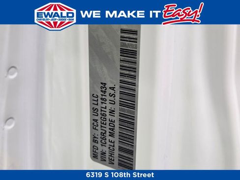 New 2026 Jeep Gladiator Mojave w/ Safety Group AWD/4WD image 28