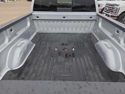 Used 2019 Chevrolet Silverado 2500 LTZ w/ Duramax Plus Package AWD/4WD image 7