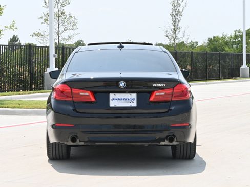 Used 2020 BMW 530i w/ Convenience Package RWD image 8