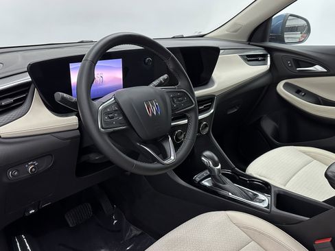 Used 2024 Buick Encore GX Preferred image 8