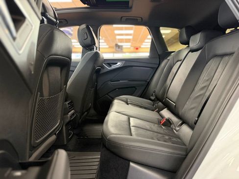 Used 2023 Audi Q4 e-tron Premium Plus w/ Premium Plus RWD image 17