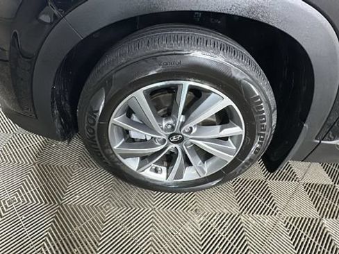 Used 2020 Hyundai Santa Fe Limited AWD/4WD image 9