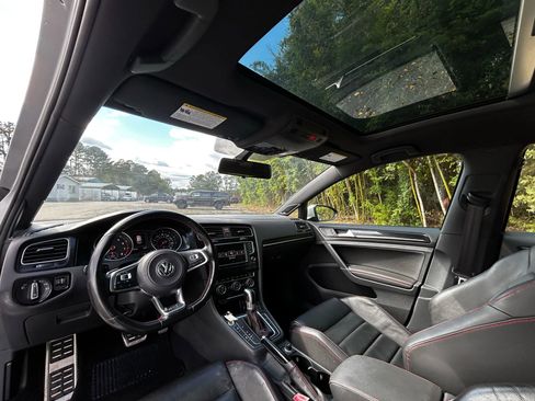 Used 2016 Volkswagen GTI Autobahn w/ Lighting Package (SEL) image 25