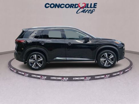Used 2023 Nissan Rogue SL w/ SL Premium Package AWD/4WD image 7