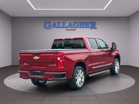 Certified 2025 Chevrolet Silverado 1500 High Country w/ High Country Premium Package AWD/4WD image 4