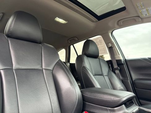 Used 2021 Subaru Outback Limited XT image 18