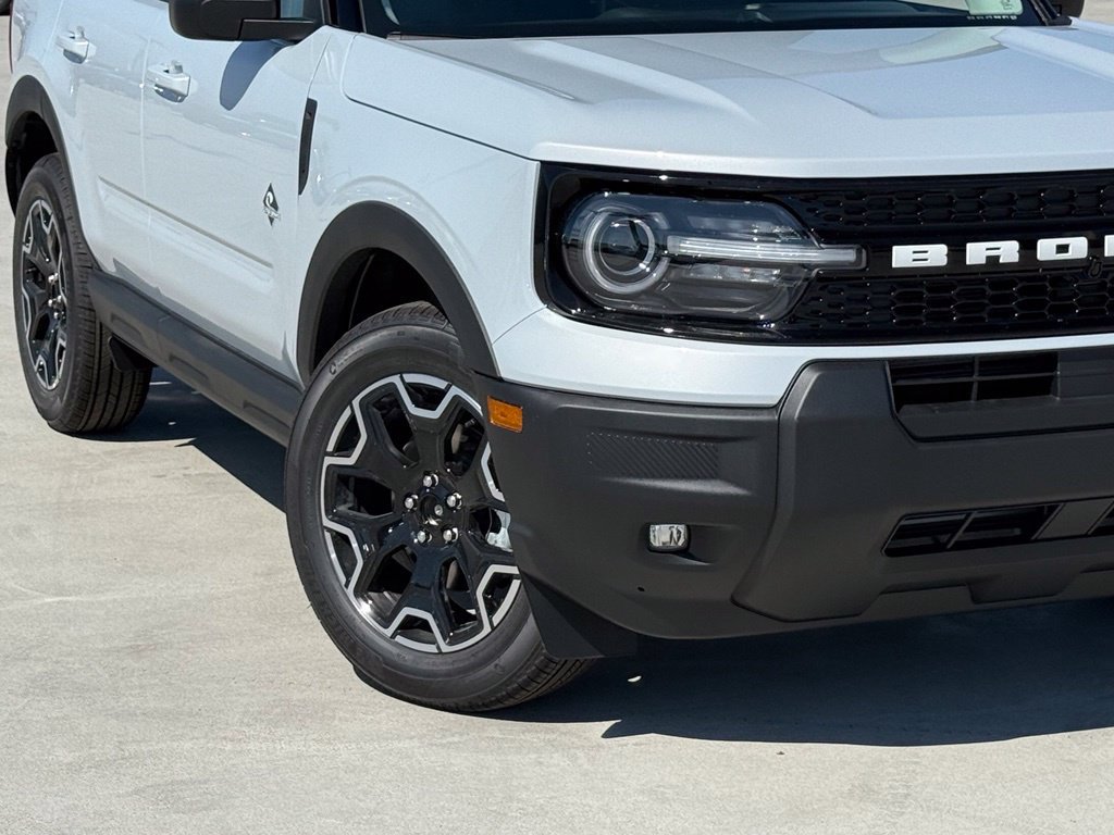 New 2026 Ford Bronco Sport Outer Banks AWD/4WD image 4