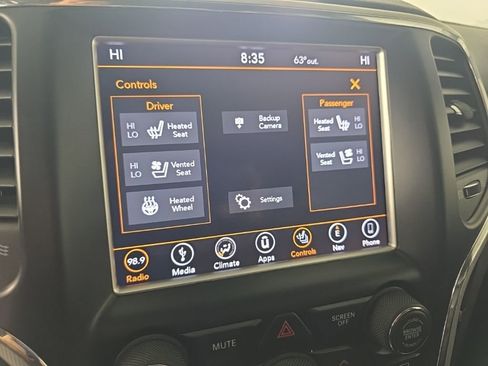 Used 2018 Jeep Grand Cherokee Summit w/ Platinum Series Group image 21