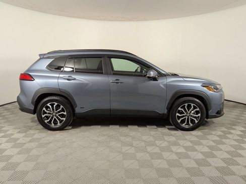 Used 2023 Toyota Corolla Cross AWD Hybrid image 2