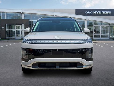 New 2026 Hyundai Ioniq 9 Calligraphy image 12