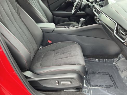 Certified 2025 Acura ADX A-Spec image 26