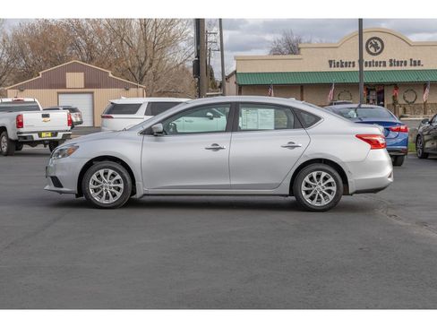 Used 2019 Nissan Sentra SV image 6