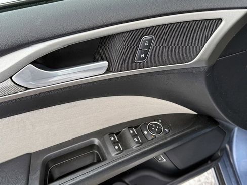 Used 2018 Ford Fusion S image 11