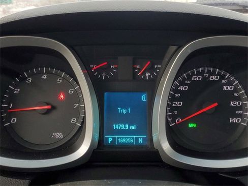 Used 2011 Chevrolet Equinox LT image 14