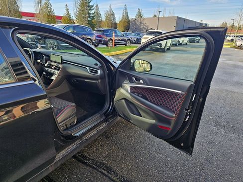 Certified 2025 Genesis G70 3.3T Advanced w/ Sport Prestige Package image 28