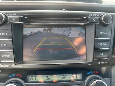 Used 2016 Toyota RAV4 XLE FWD image 13