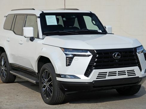 Used 2024 Lexus GX 550 w/ Cold Area Package AWD/4WD image 58