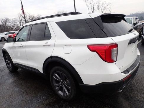 Certified 2023 Ford Explorer XLT w/ Equipment Group 202A AWD/4WD image 6